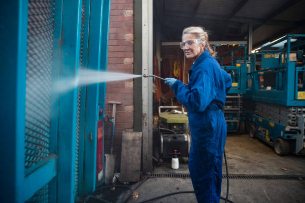 Best Best Pressure Washing Companies  in Dubuque, IA